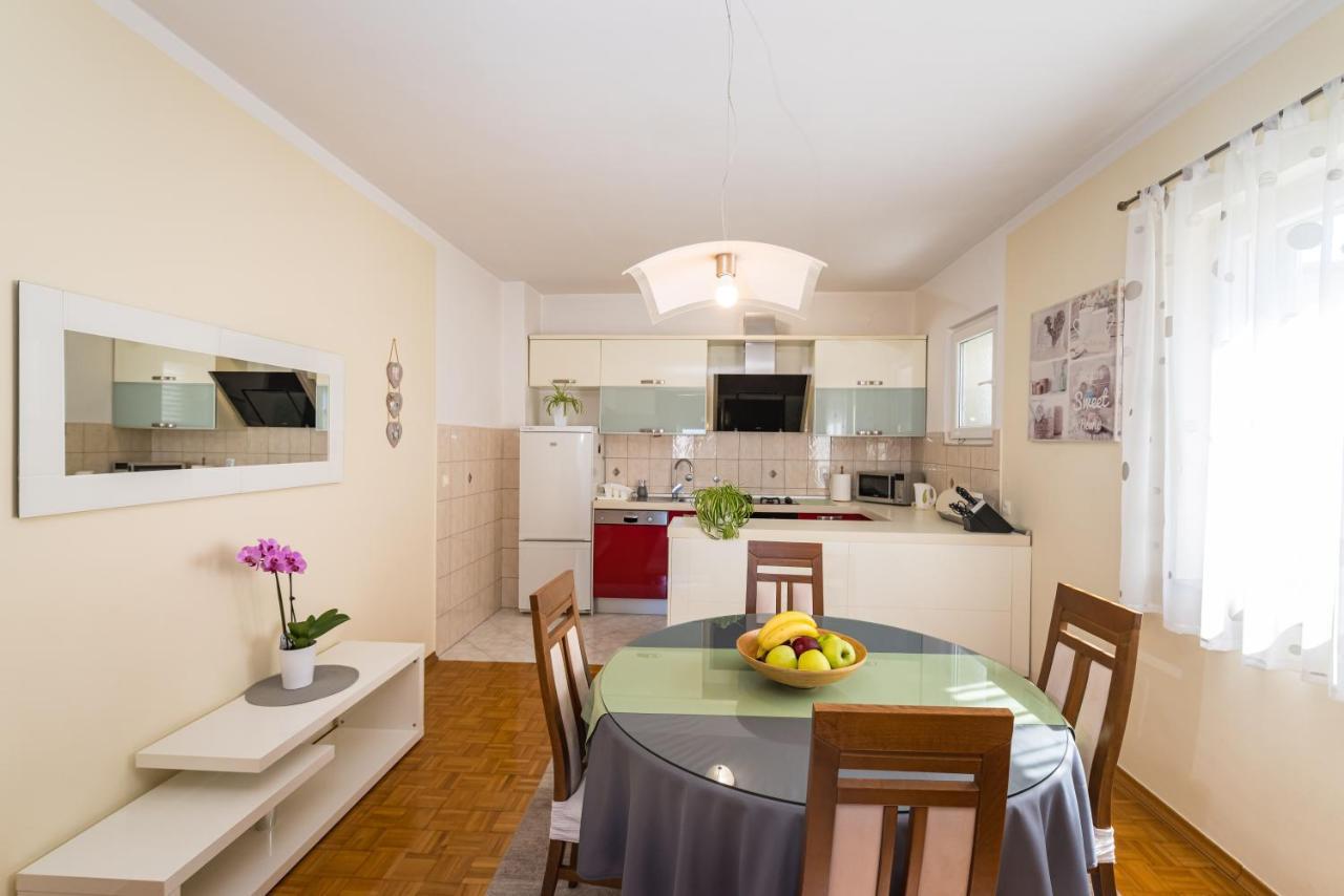Apartment Visnja Zadar Bagian luar foto