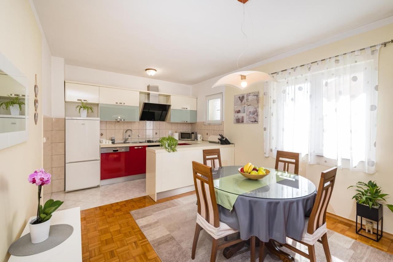 Apartment Visnja Zadar Bagian luar foto