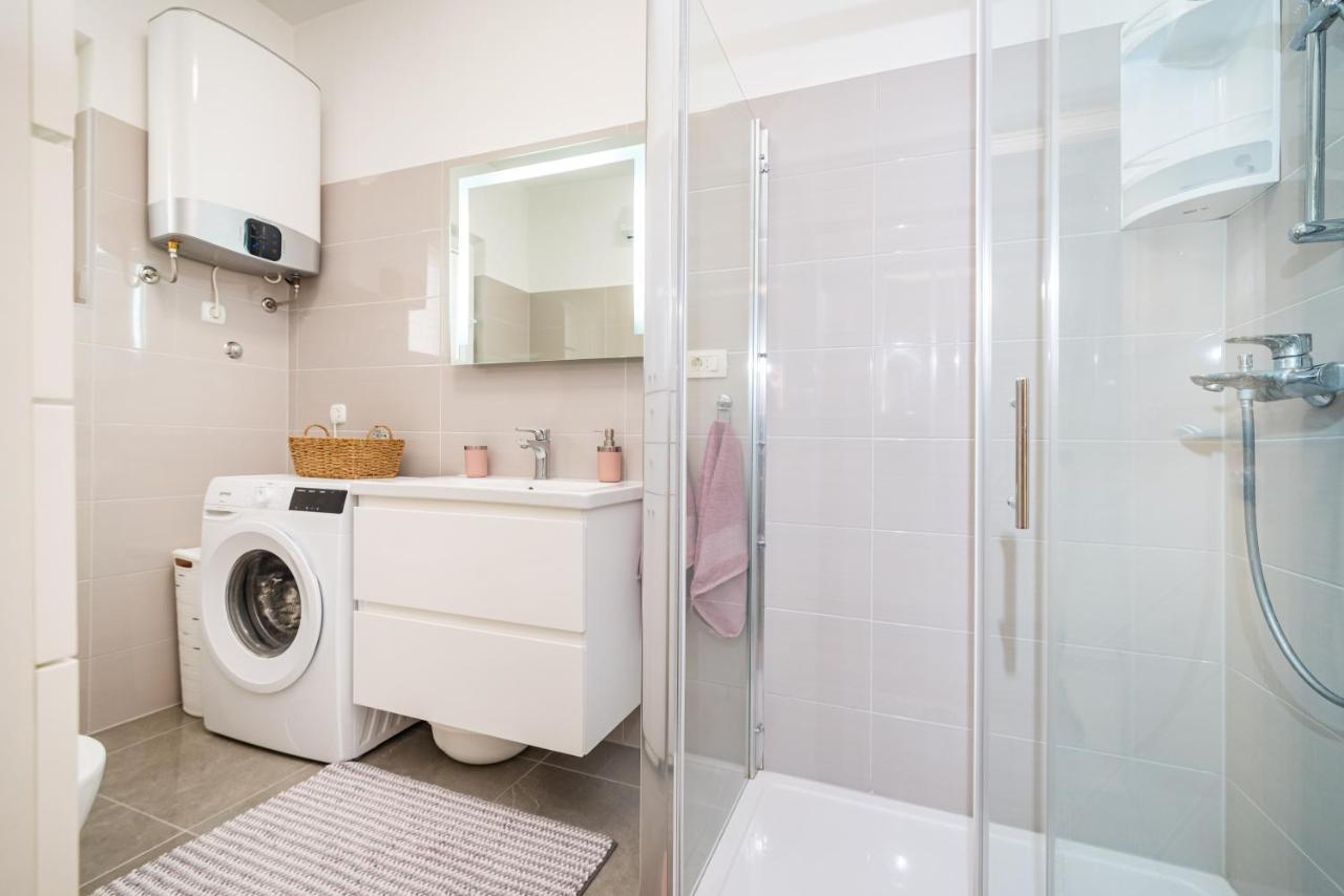 Apartment Visnja Zadar Bagian luar foto