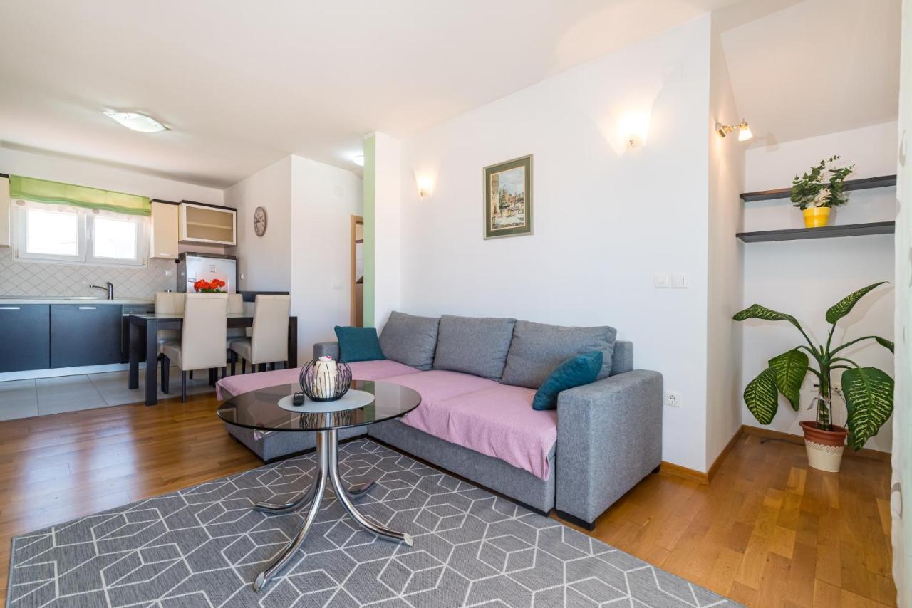 Apartment Visnja Zadar Bagian luar foto