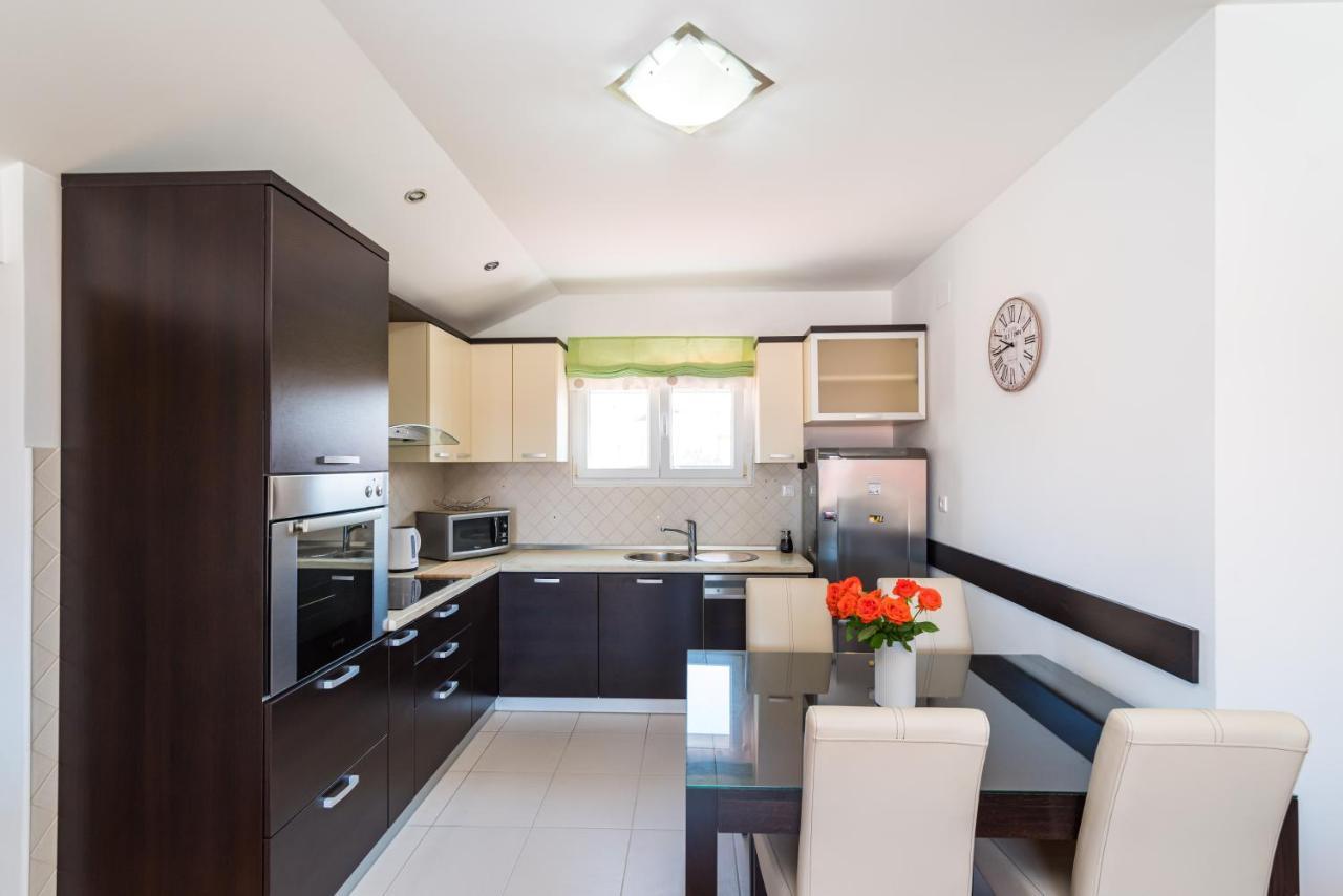 Apartment Visnja Zadar Bagian luar foto