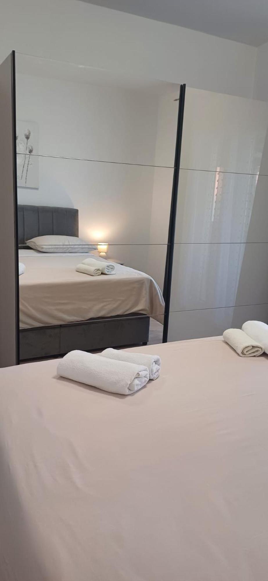 Apartment Visnja Zadar Bagian luar foto